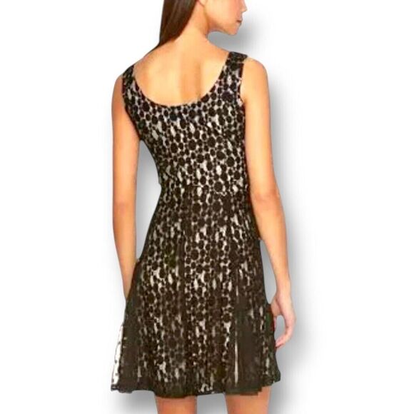 Disney Minnie Rocks the Dots S Black Polka Dot Lace Mini Dress Whimsigoth Witchy - Picture 2 of 11